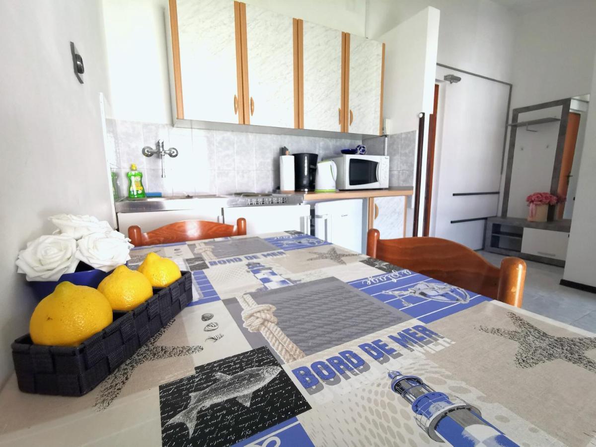 Apartmani Andrea بولا المظهر الخارجي الصورة