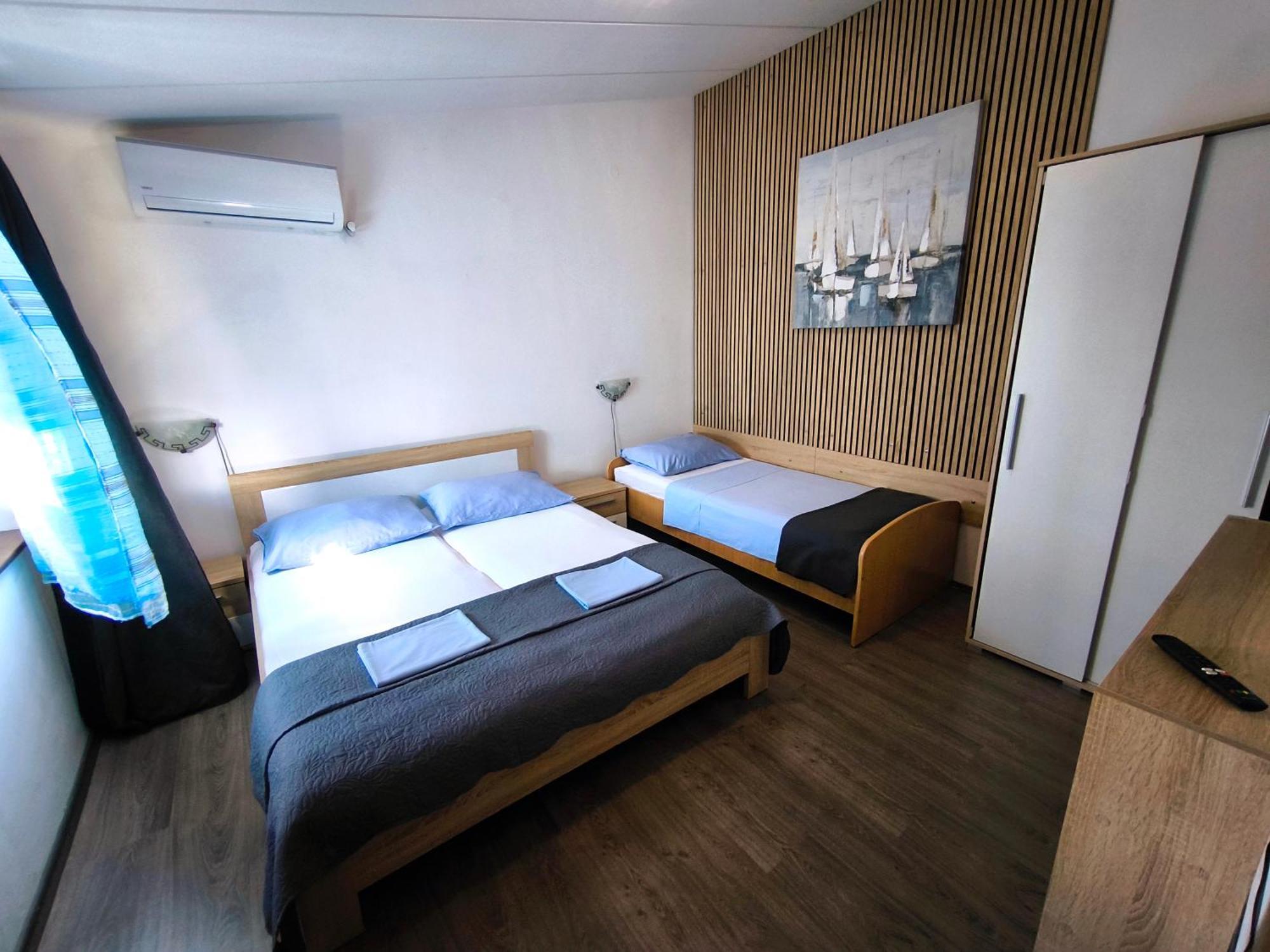 Apartmani Andrea بولا الغرفة الصورة